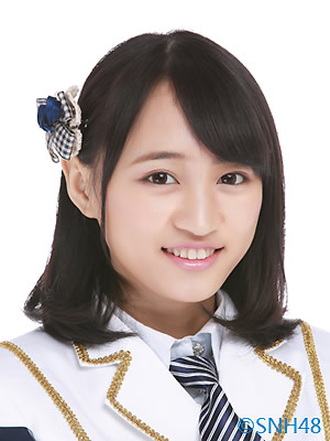 ファイル:2014年SNH48プロフィール 黄婷婷.jpg