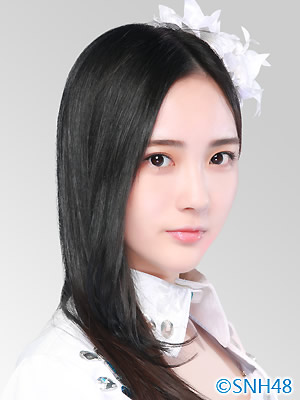 ファイル:2015年SNH48プロフィール 赵嘉敏 3.jpg