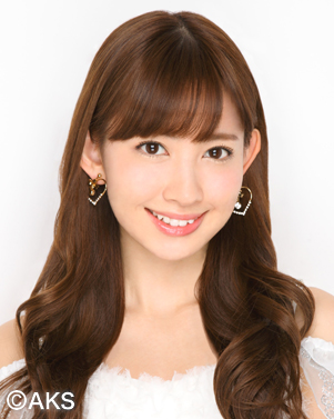 ファイル:2013年AKB48プロフィール 小嶋陽菜.jpg