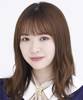 ファイル:2019年乃木坂46プロフィール 渡辺みり愛.jpg