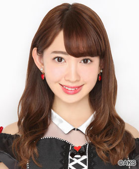ファイル:2015年AKB48プロフィール 小嶋陽菜.jpg