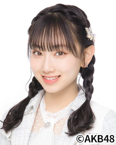 ファイル:2022年AKB48プロフィール 徳永羚海.jpg