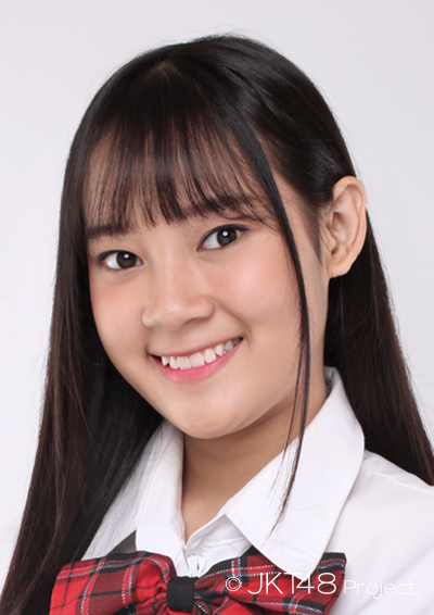 ファイル:2018年JKT48プロフィール Dhea Angelia 1.jpg