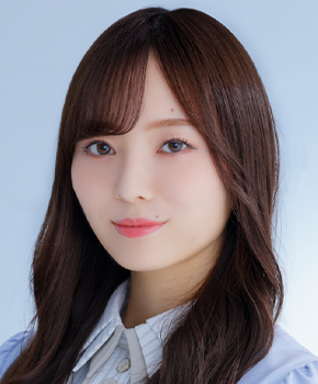 ファイル:2021年乃木坂46プロフィール 梅澤美波.jpg