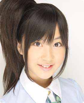 ファイル:2007年AKB48プロフィール 小野恵令奈 2.jpg