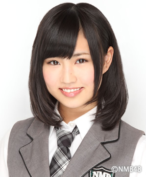ファイル:2013年NMB48プロフィール 古賀成美.jpg