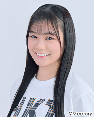 ファイル:2022年HKT48プロフィール 松本羽麗.jpg