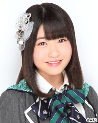 ファイル:2013年HKT48プロフィール 中西智代梨.jpg