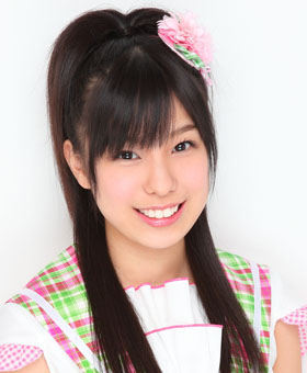 ファイル:2011年AKB48プロフィール 小嶋菜月.jpg
