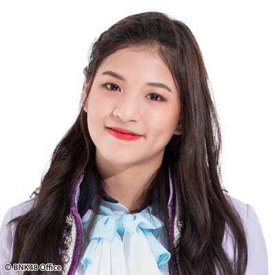 ファイル:2018年BNK48プロフィール Juthamas Khonta 3.jpg