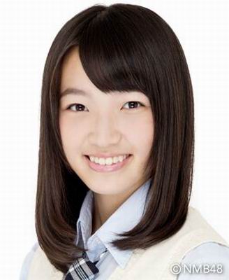 ファイル:2012年NMB48プロフィール 杉本香乃 2.jpg