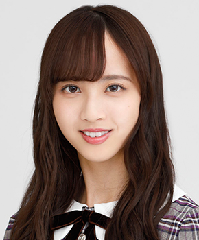 ファイル:2018年乃木坂46プロフィール 佐藤楓 2.jpg