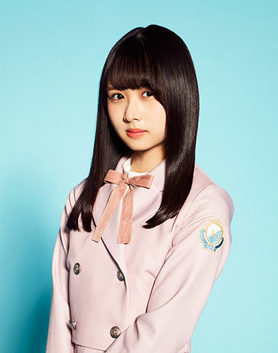 ファイル:2020年日向坂46プロフィール 上村ひなの.jpg