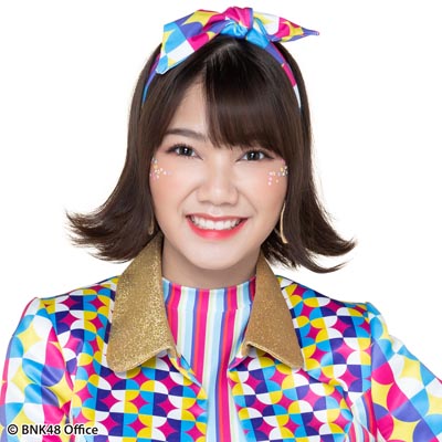 ファイル:2019年BNK48プロフィール Pichayapa Natha 1.jpg