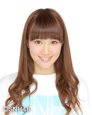 ファイル:2012年SNH48プロフィール 鈴木まりや.jpg