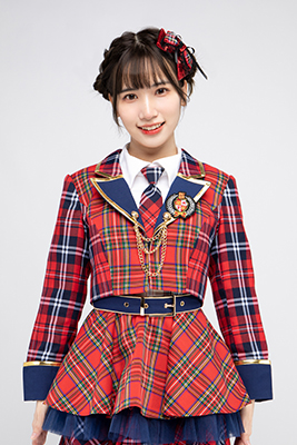 ファイル:2021年AKB48 Team SHプロフィール 梁时安 2.jpg