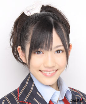 ファイル:2008年AKB48プロフィール 渡辺麻友 2.jpg