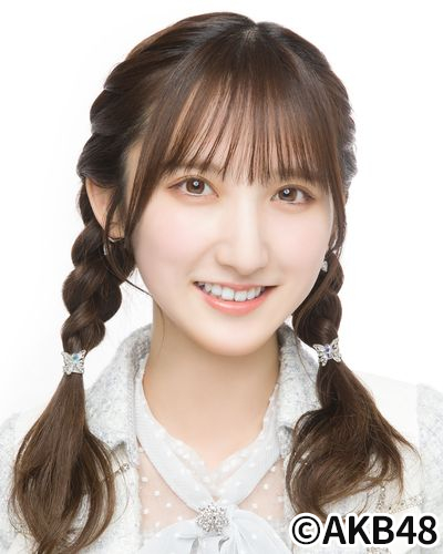 ファイル:2022年AKB48プロフィール 長友彩海.jpg