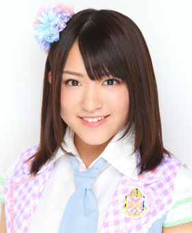 ファイル:2011年AKB48プロフィール 内田眞由美.jpg