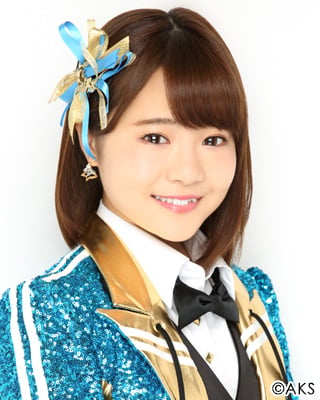 ファイル:2016年HKT48プロフィール 穴井千尋.jpg