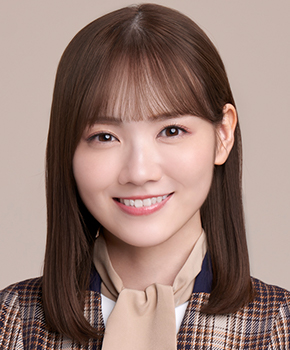 ファイル:2021年乃木坂46プロフィール 田村真佑 4.jpg