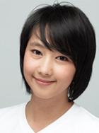 ファイル:2011年JKT48プロフィール Rezky Wiranti Dhike.jpg