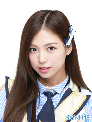 ファイル:2015年SNH48プロフィール 孔肖吟 2.jpg