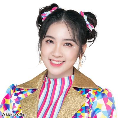 ファイル:2019年BNK48プロフィール Janista Tansiri 1.jpg