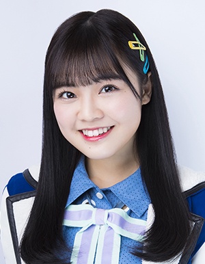 ファイル:2017年HKT48プロフィール 本村碧唯.jpg