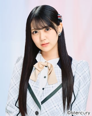 ファイル:2022年HKT48プロフィール 村上和叶.jpg