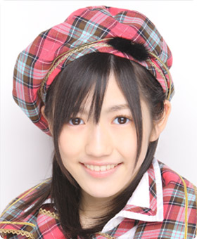 ファイル:2008年AKB48プロフィール 渡辺麻友.jpg