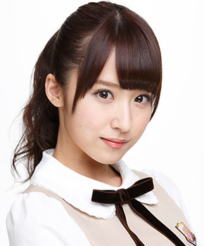 ファイル:2013年乃木坂46プロフィール 衛藤美彩 3.jpg