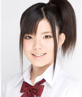 ファイル:2009年AKB48プロフィール 杉山未来.jpg