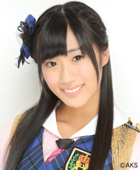 ファイル:2012年AKB48プロフィール 藤田奈那.jpg