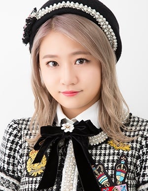 ファイル:2017年AKB48プロフィール 島田晴香.jpg