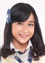ファイル:2018年JKT48プロフィール Syahfira Angela Nurhaliza.jpg
