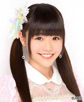 ファイル:2013年AKB48プロフィール 込山榛香.jpg