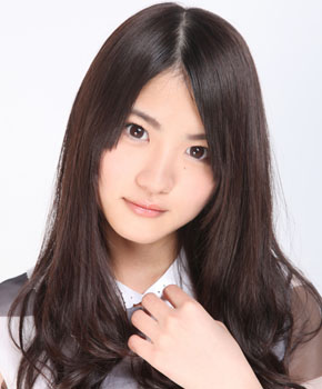 ファイル:2012年乃木坂46プロフィール 若月佑美 2.jpg