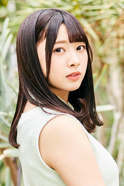 ファイル:2019年日向坂46プロフィール 富田鈴花 2.jpg