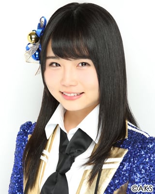 ファイル:2016年HKT48プロフィール 秋吉優花.jpg