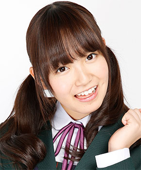 ファイル:2012年乃木坂46プロフィール 中元日芽香 4.jpg