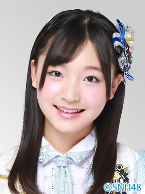 ファイル:2015年SNH48プロフィール 谢蕾蕾.jpg