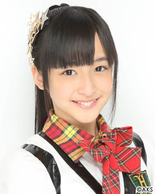 ファイル:2012年HKT48プロフィール 谷口愛理.jpg