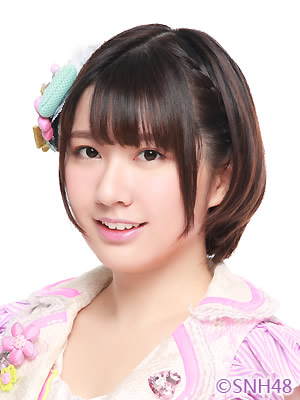 ファイル:2016年SNH48プロフィール 邓艳秋菲.jpg