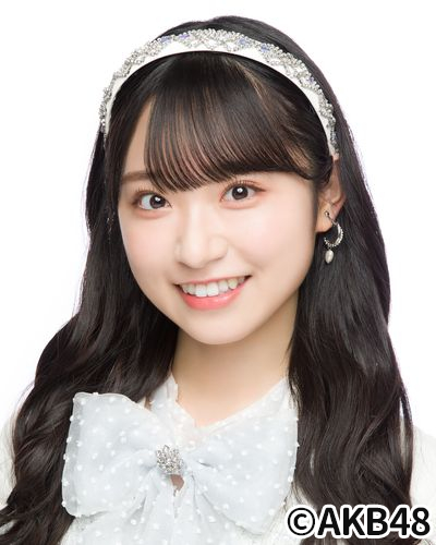 ファイル:2022年AKB48プロフィール 山内瑞葵.jpg