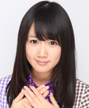 ファイル:2012年乃木坂46プロフィール 永島聖羅.jpg