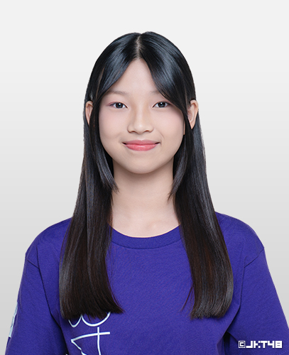 ファイル:2026年JKT48プロフィール Maxine Faye 2.jpg