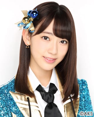ファイル:2016年HKT48プロフィール 宮脇咲良.jpg