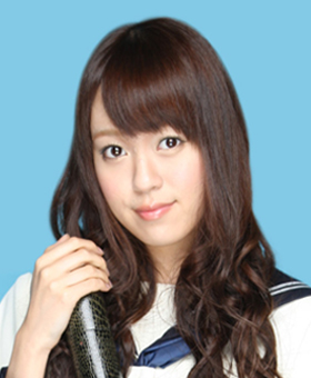 ファイル:2010年AKB48プロフィール 米沢瑠美.jpg