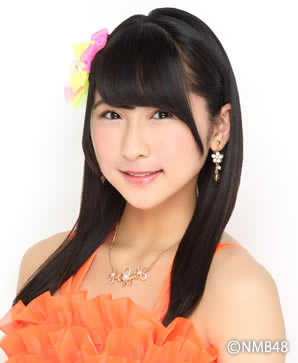 ファイル:2015年NMB48プロフィール 明石奈津子.jpg